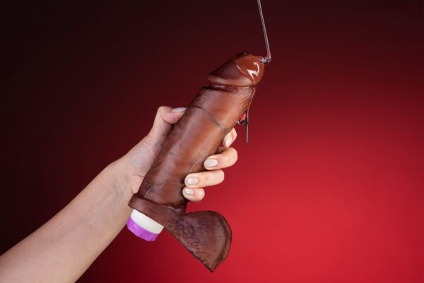 Pênis Real Dick Ultra Realístico Com Escroto e Vibro 20,5 X 4,7 CM